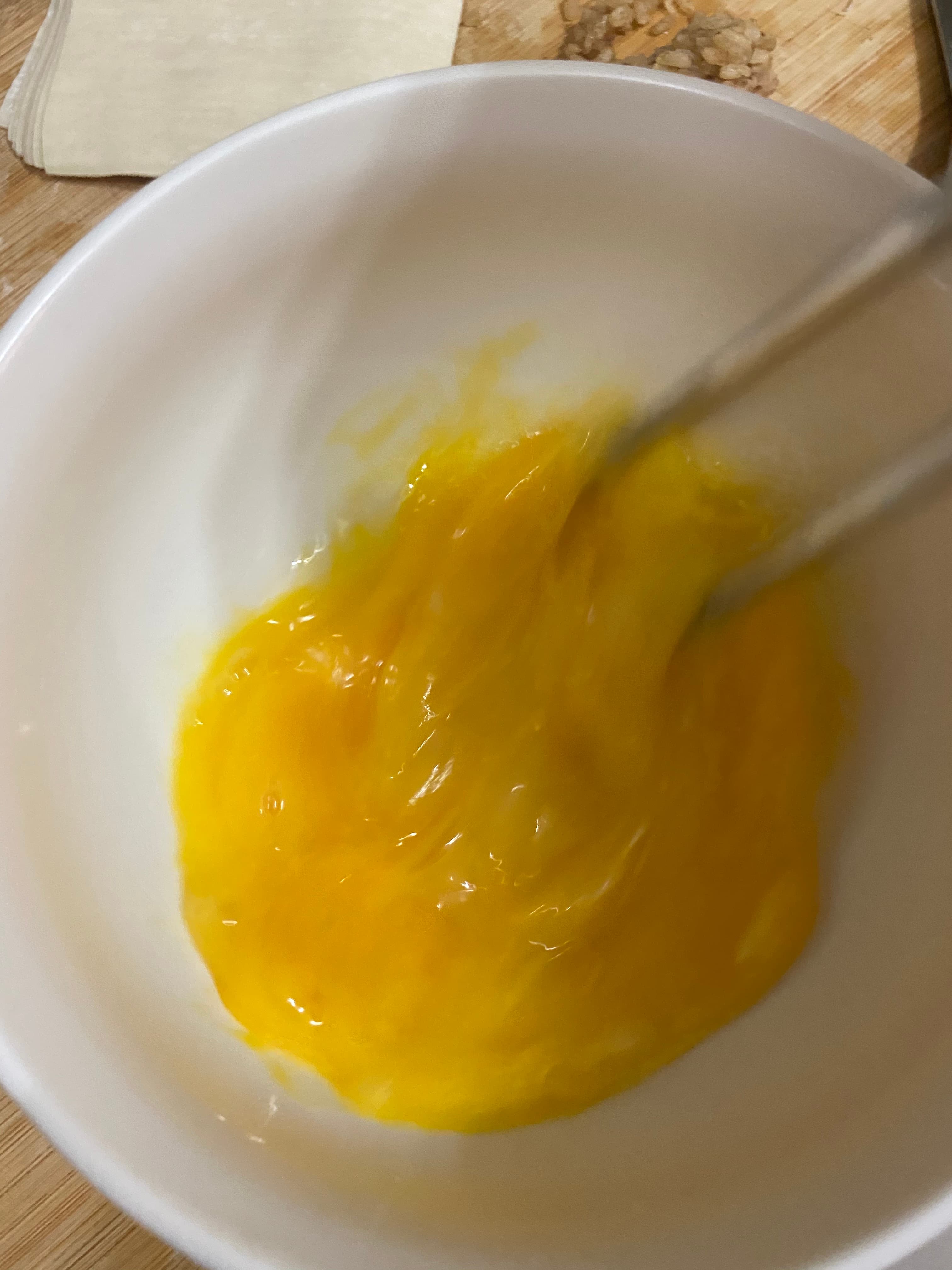 火速打個蛋汁。