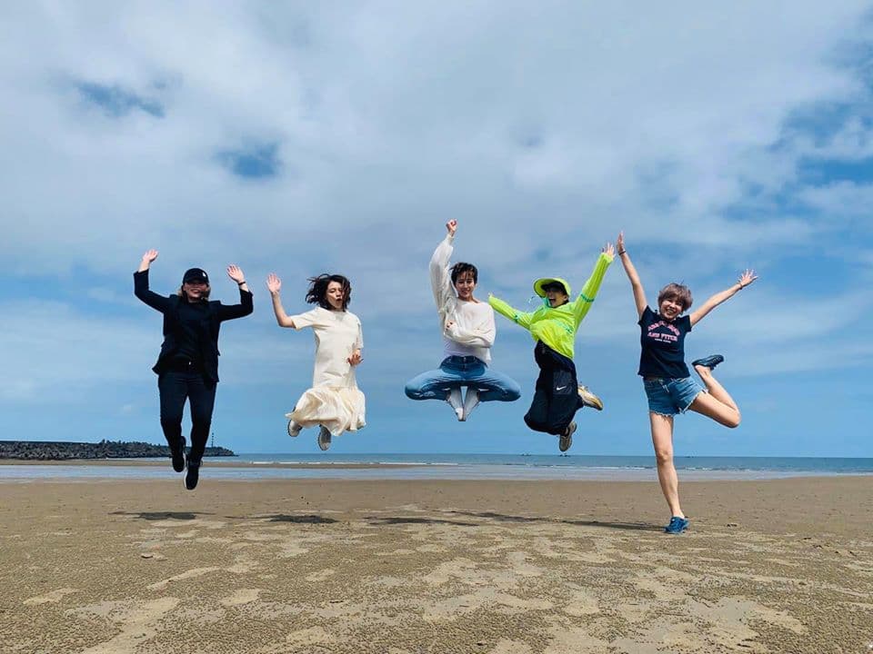 不過張鈞甯真的跳很高，被網友讚是職業水準。（翻攝自徐若瑄臉書）