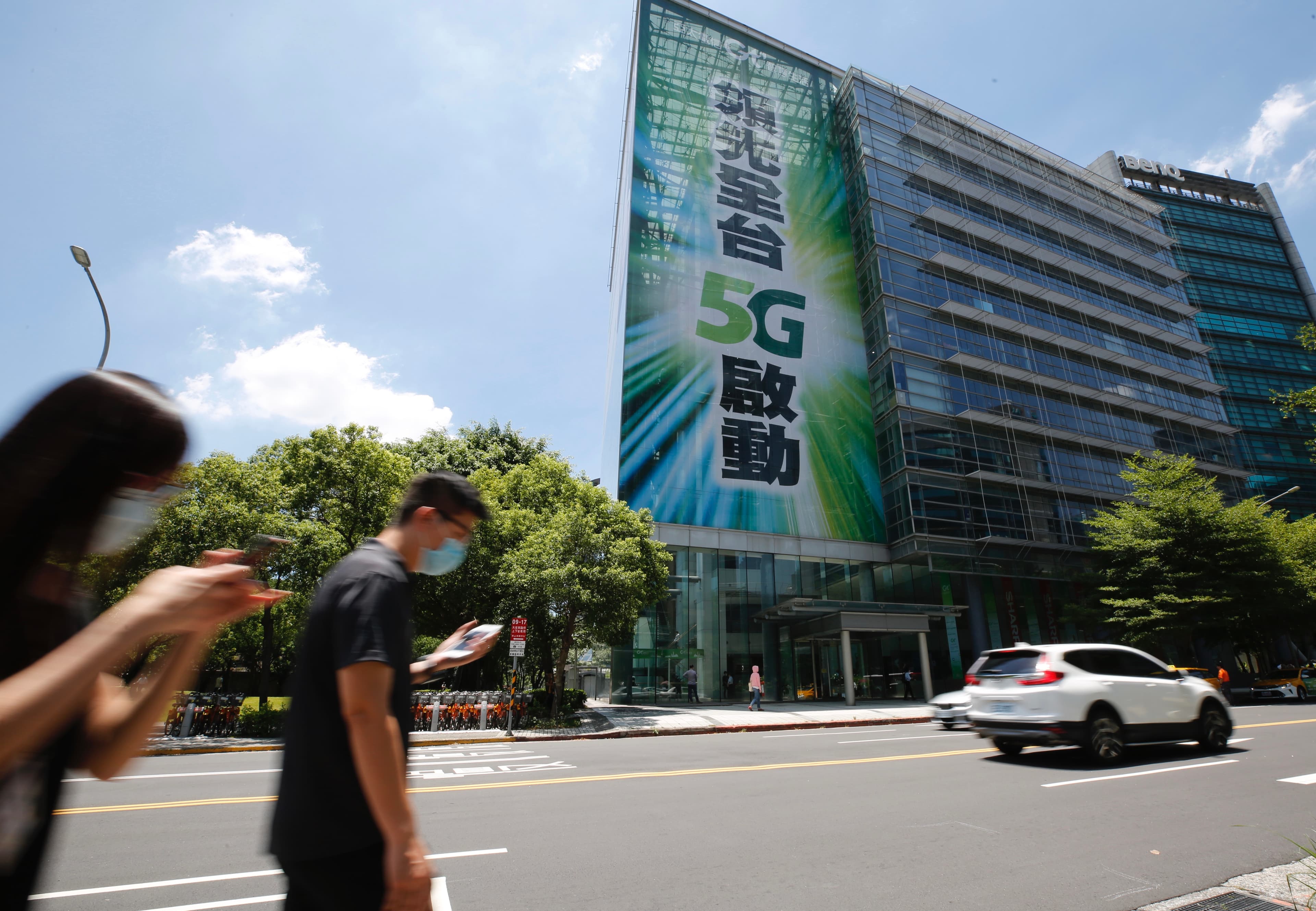 受到去年折舊攤提擴大影響，亞太電信去年每股仍虧1.78元。