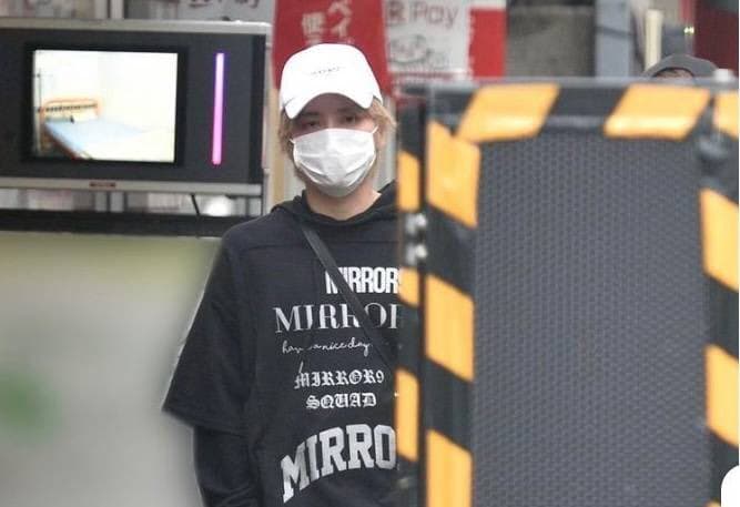 手越祐也在疫情期間多次違反居家隔離禁令外出。（翻攝自網路）