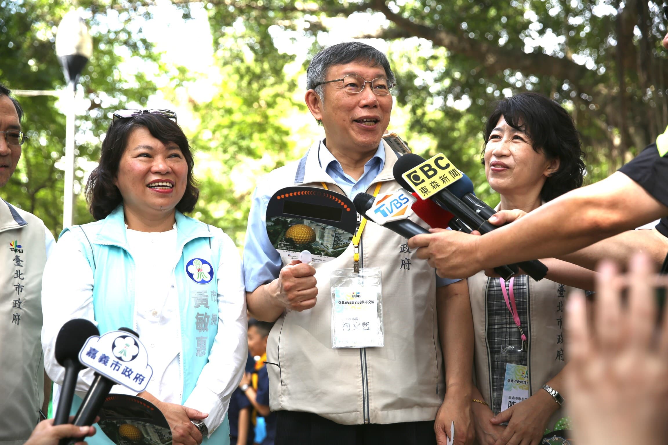 台北市長柯文哲和夫人陳佩琪與市府團隊也特別到嘉義市交流。