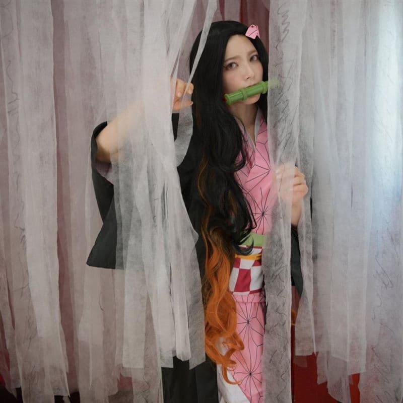 超人氣退役女優上原亞衣，扮演動漫關鍵人物——被鬼化的男主角妹妹「禰豆子」。（翻攝自上原亞衣IG）