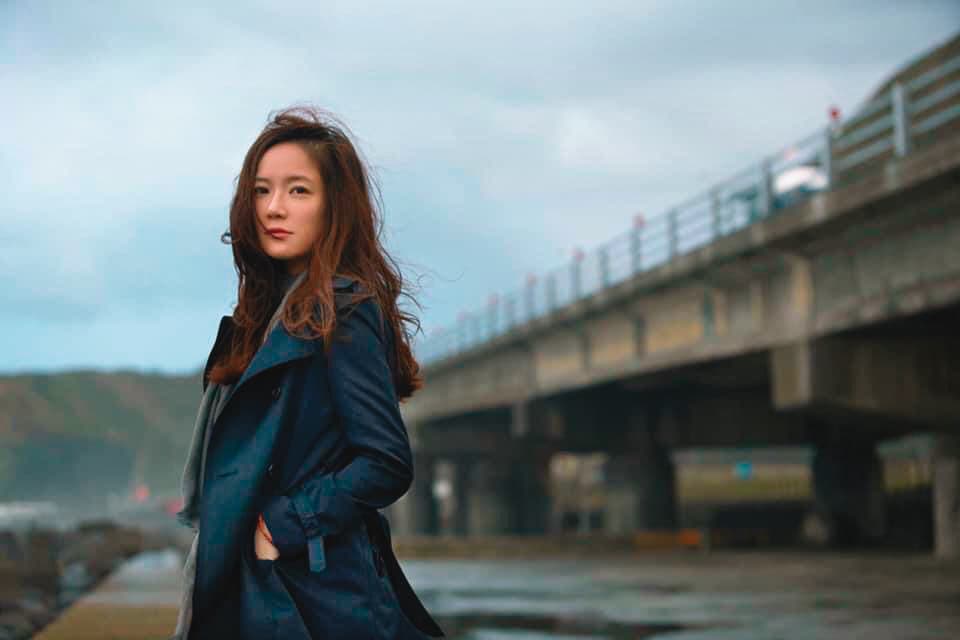 尹馨因施立作品《回家的女人》獲電視金鐘獎迷你劇集／電視電影女主角獎。（施立提供）