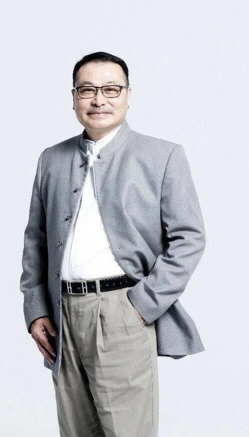 「十方菩提行者義工團」出錢出力為無名骨骸蓋新塚。（十方菩提行者義工團提供）