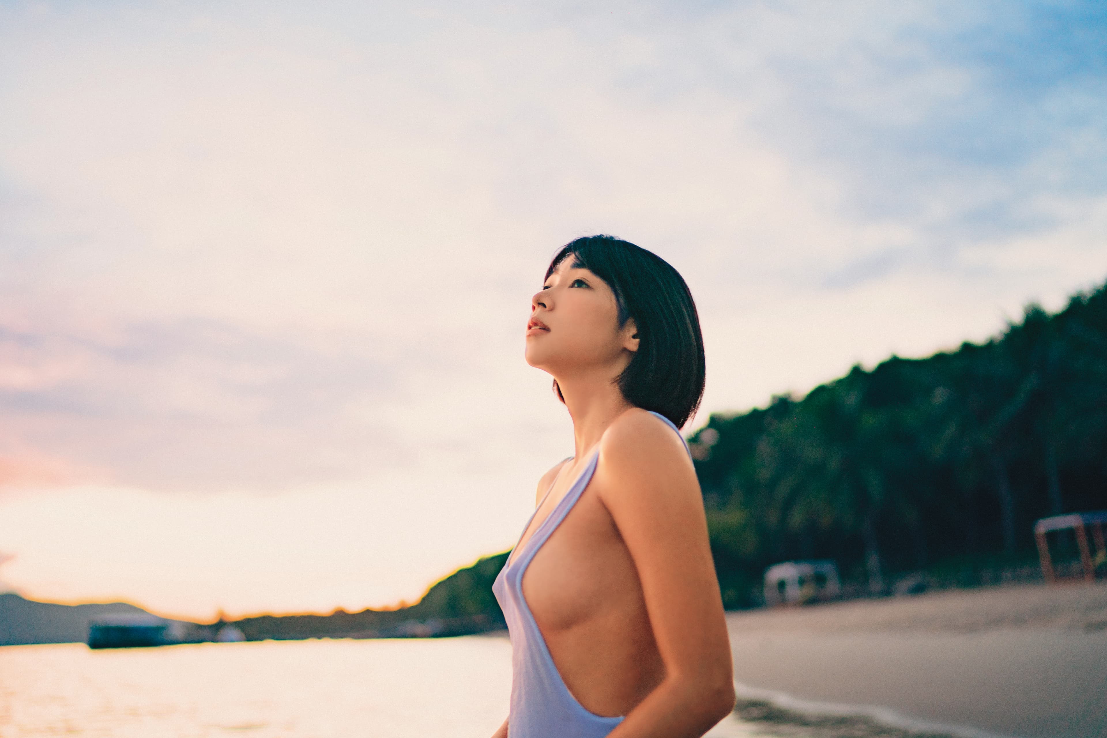 30歲的曾智希，身材窈窕，前年曾發行寫真集。（伊林娛樂提供）