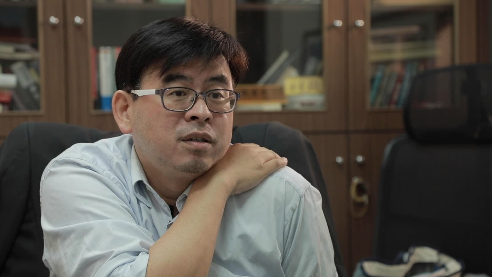 《我的兒子是死刑犯》中很多段落都由律師講述，因為他們同時接觸家屬和當事人，了解案情的來龍去脈。（佳映娛樂提供）