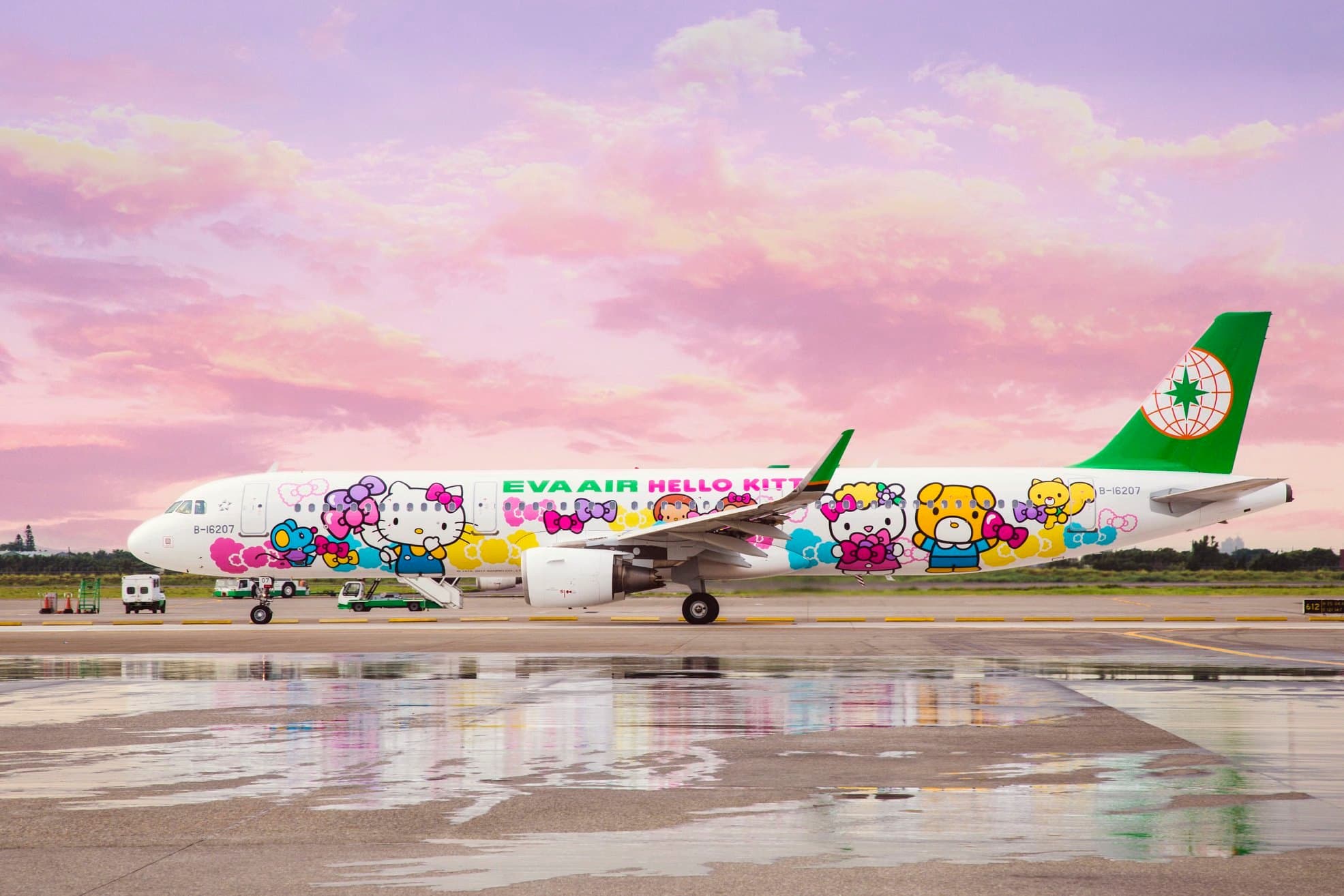 長榮航空此款客機機型為A330-300，客艙相關配備皆使用Hello Kitty彩繪機備品，因此取名「Hello Kitty夢想機」（翻攝自長榮航空臉書）