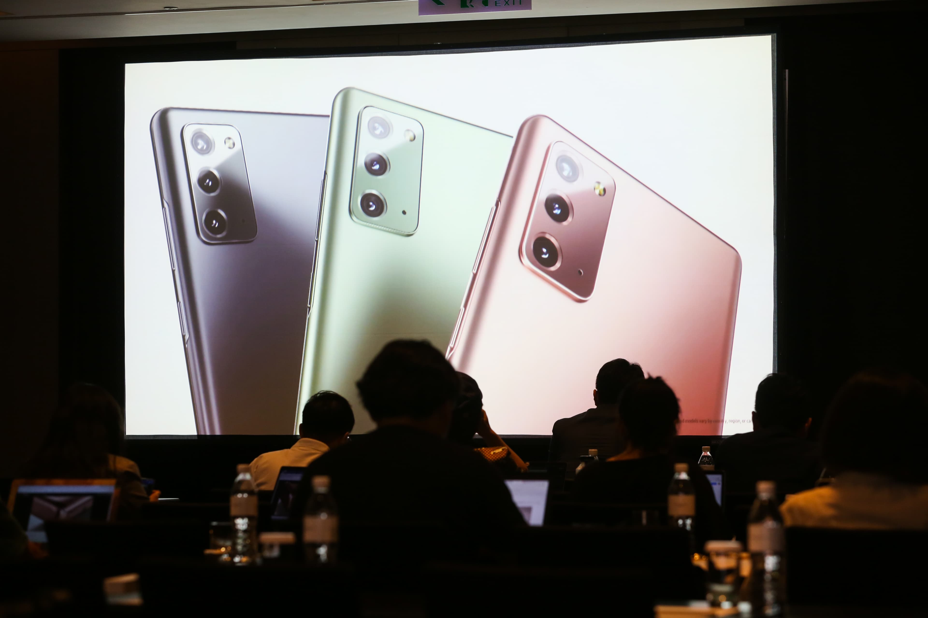 三星舉辦下半年旗艦機皇Galaxy Note 20系列全球發表會，同時推出5款新品。