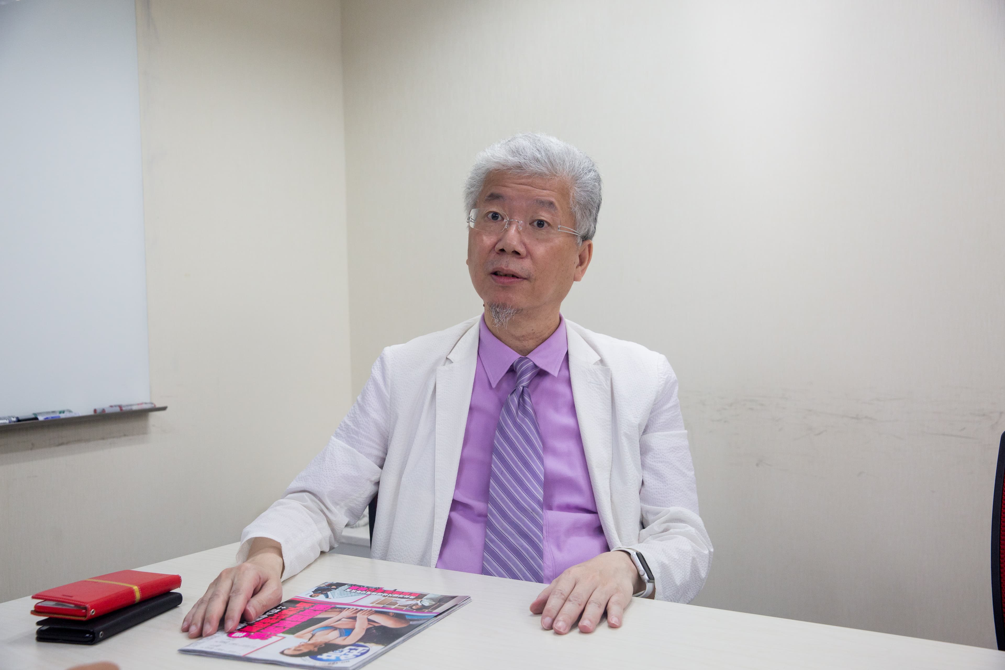 針對外傳警方在羅霈穎的的床頭找到治療憂鬱、失眠的處方藥物「意妥明」，名醫李光輝表示，她可能服用過量或混合其他藥物食用，才發生憾事。（圖為本刊資料照）