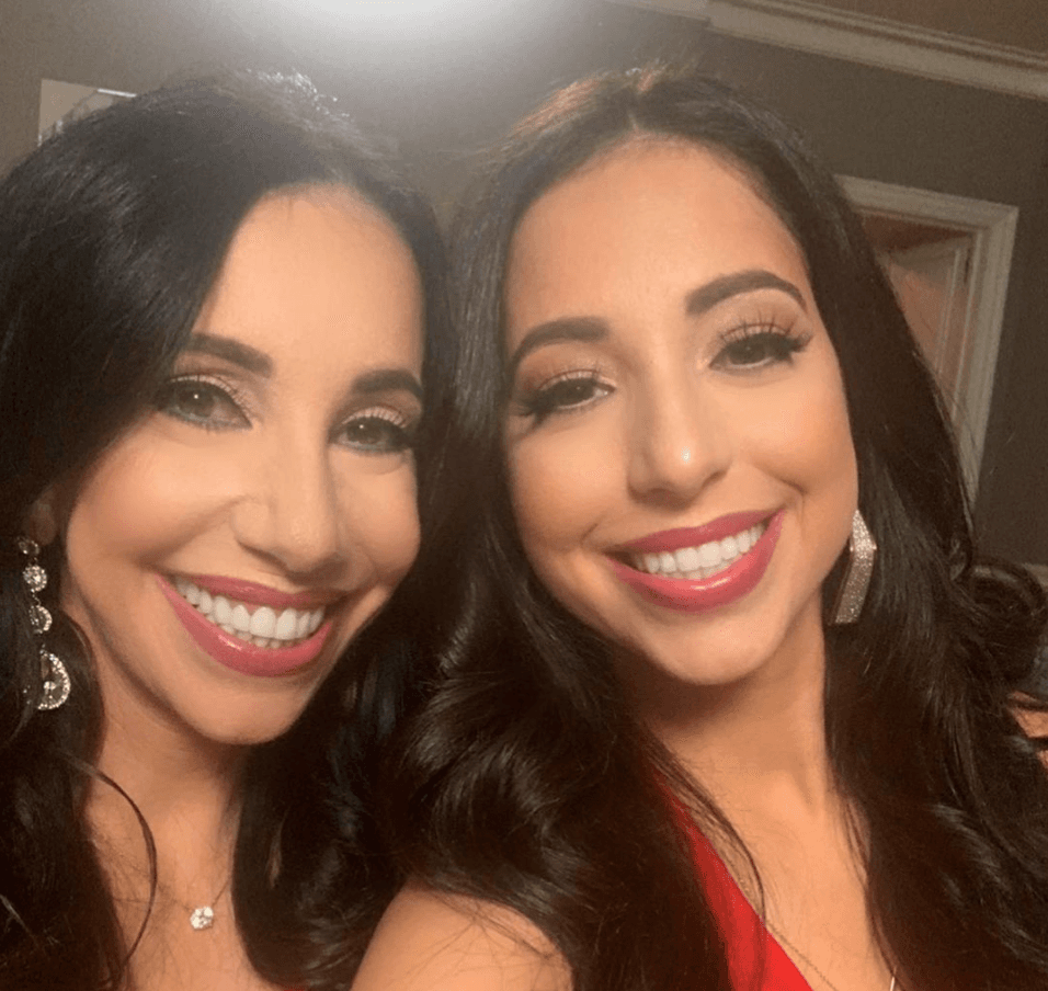 美國母女檔長得太過相似導致枕邊人都認不出。（翻攝自Twitter ＠Cher Hubsher）