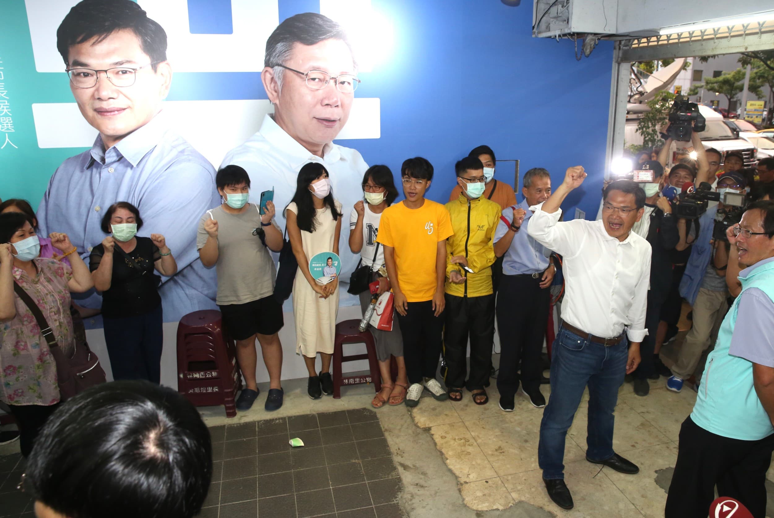 吳益政傍晚近6點宣布敗選，民眾黨黨主席柯文哲未現身。