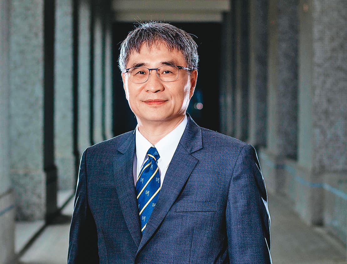 不甘遭楊智傑欺騙，A女曾寫信向雲科大校長（圖）投訴。（翻攝雲科大YunTech粉專）