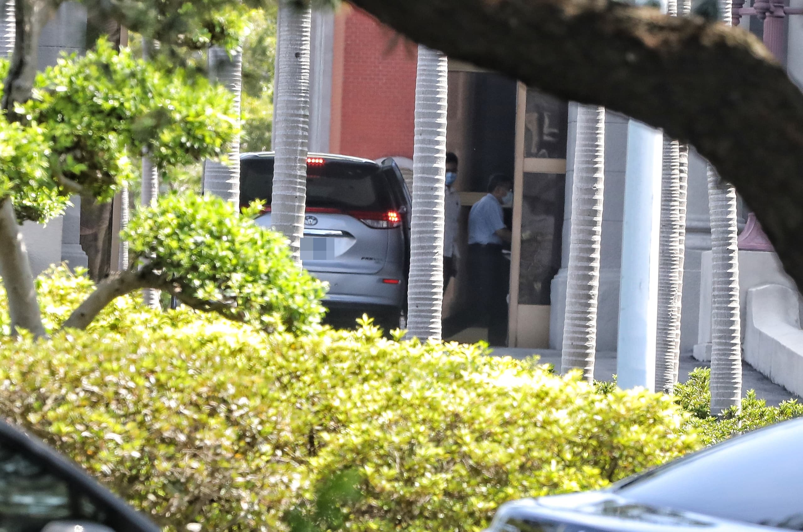 台北市長柯文哲下午前往總統府出席李登輝治喪大員會議。