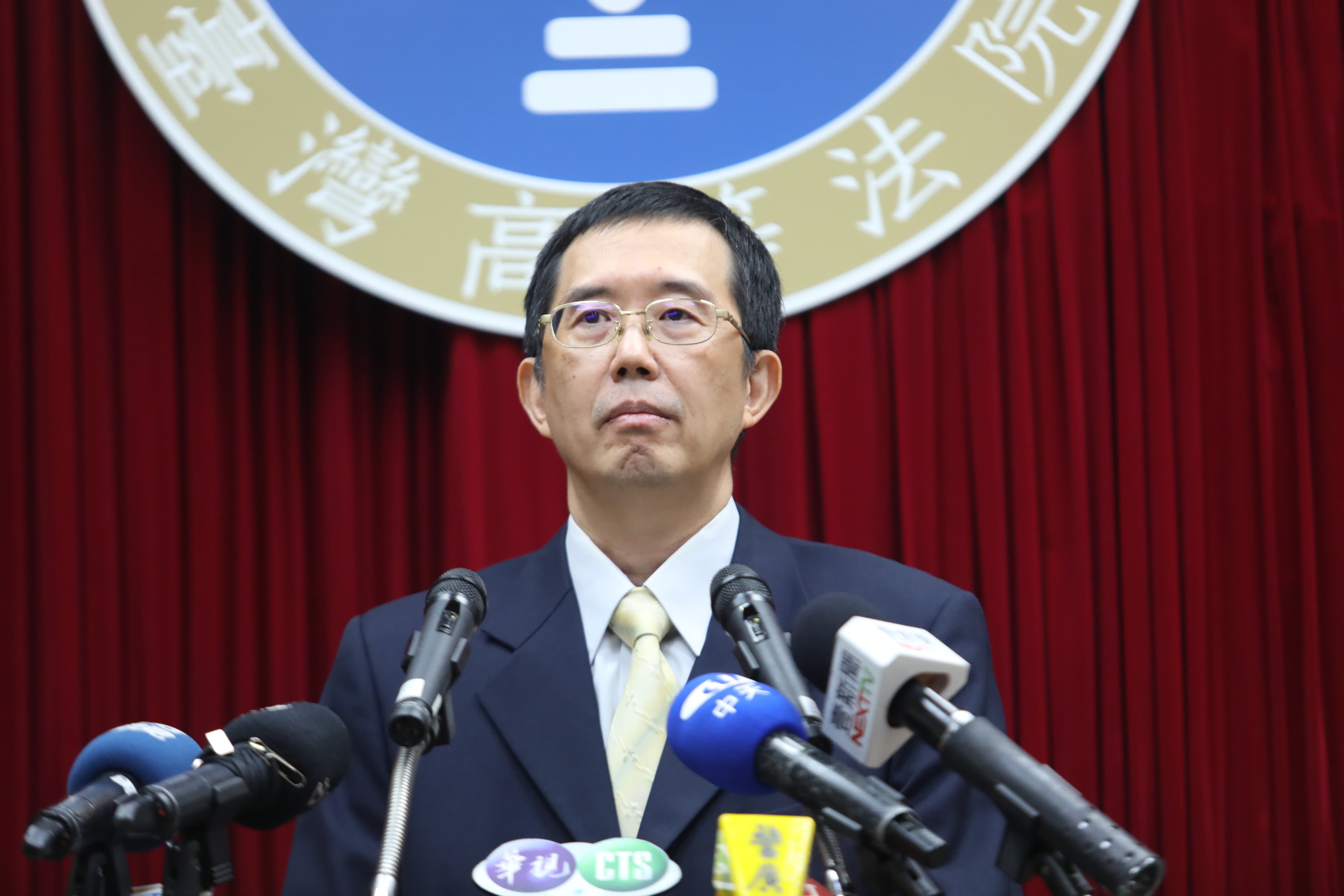 高院改判梁男無罪後，引發輿論譁然，面對罵聲不斷，高院發言人洪于智庭長特地舉行第2場記者會說明判決理由。