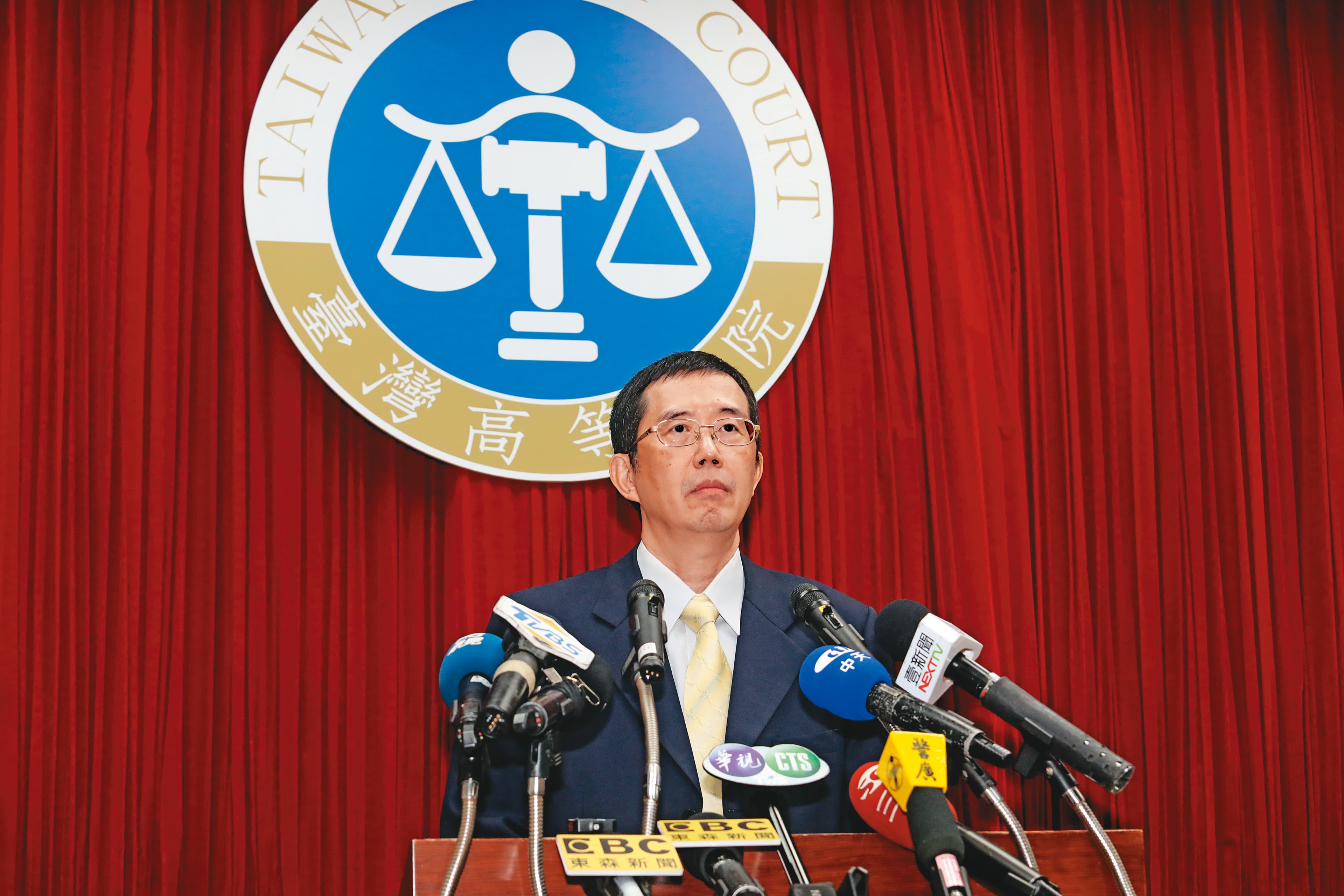 面對輿論炮轟，高院發言人洪于智指出，梁男雖無罪，但法院將他責付桃園巿衛生局，以維護社會大眾安全。