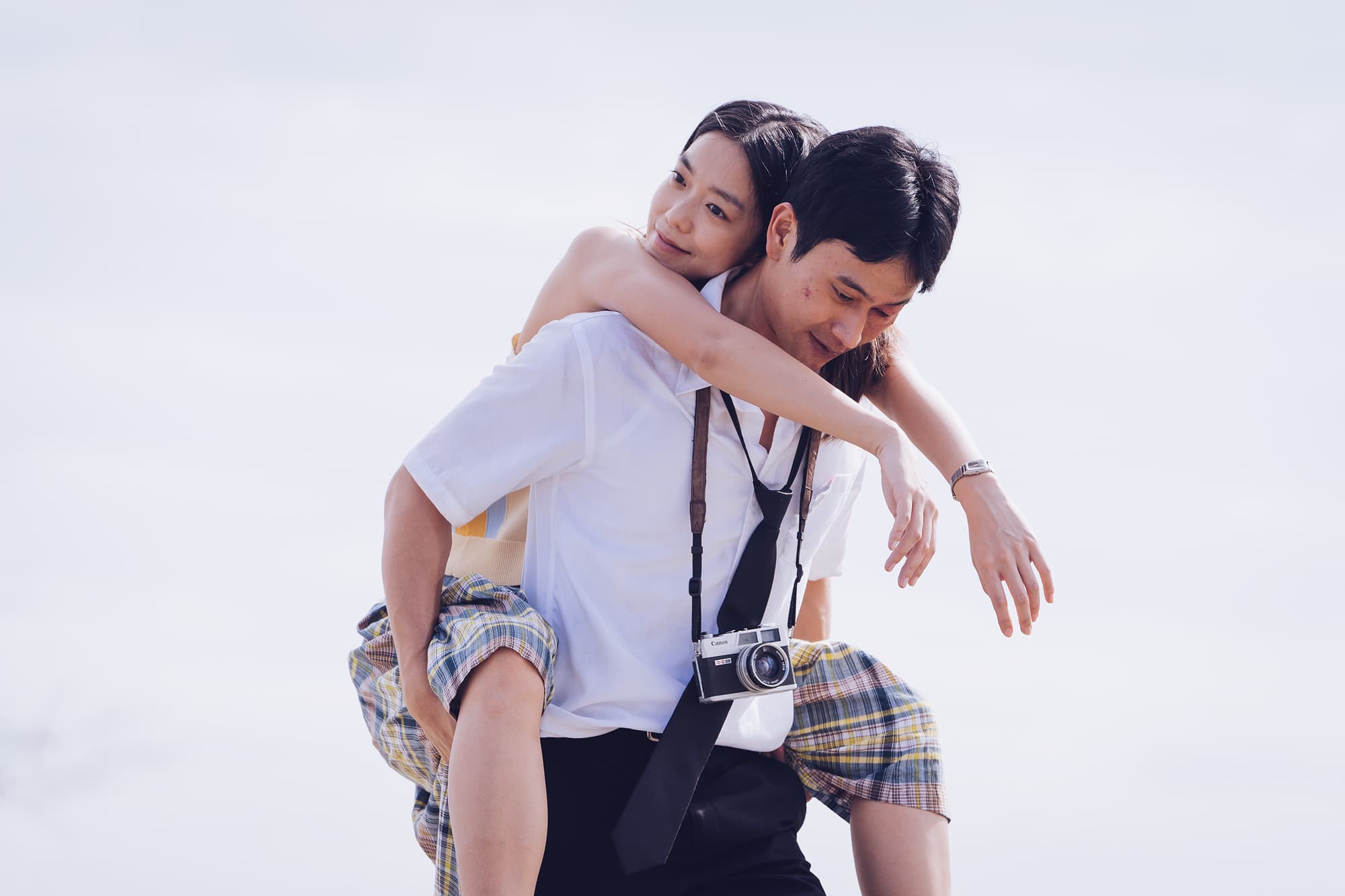 《消失的情人節》裡，「大霈」李霈瑜 （左）做什麼都比別人快，劉冠廷做什麼都比別人慢。（牽猴子提供）