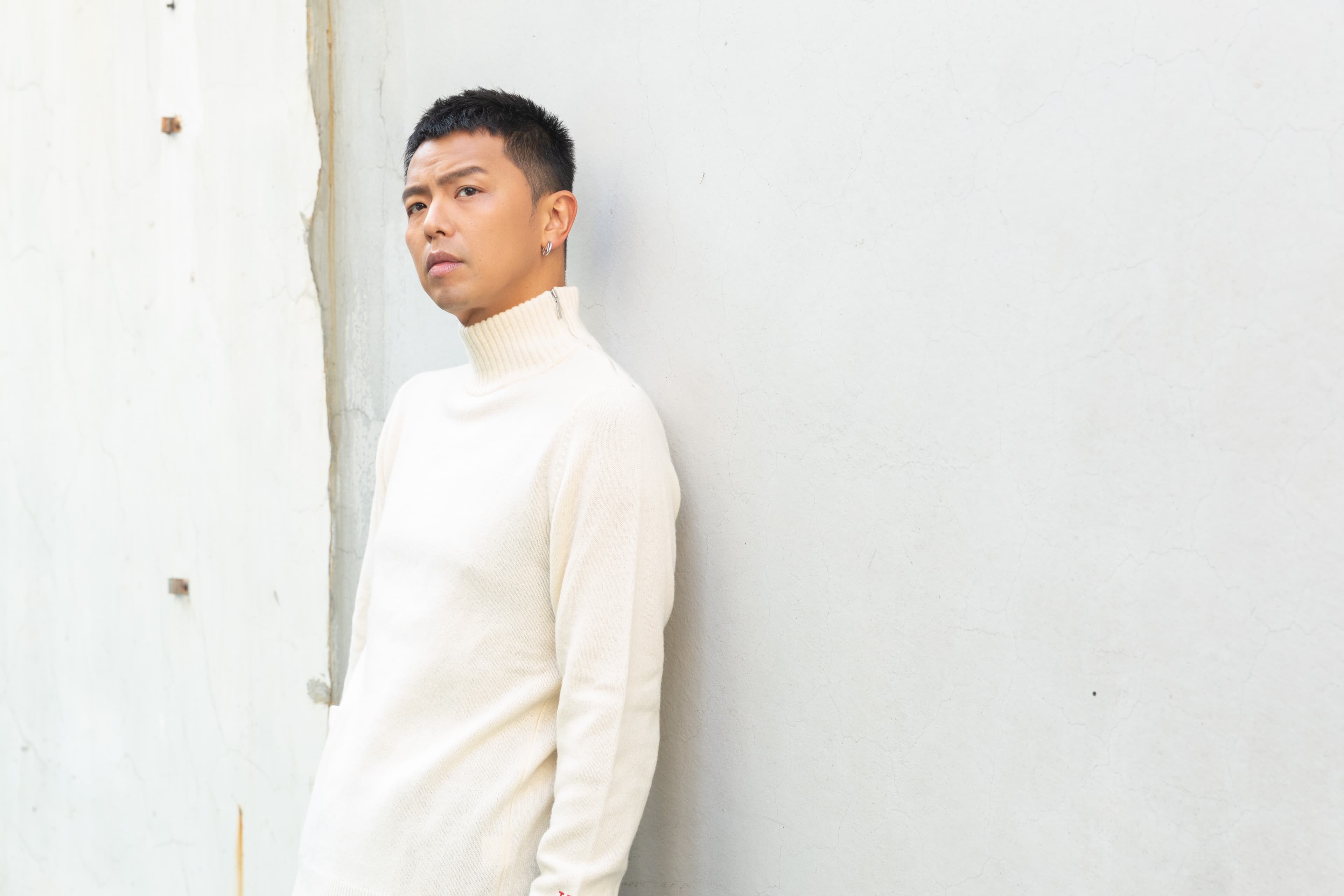 小鬼黃鴻升16日驚傳意外過世，享年36歲。