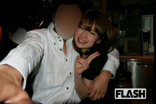 弘中綾香與多名男子的親密合照被流出，引起討論。（翻攝自wasurejinobase推特）