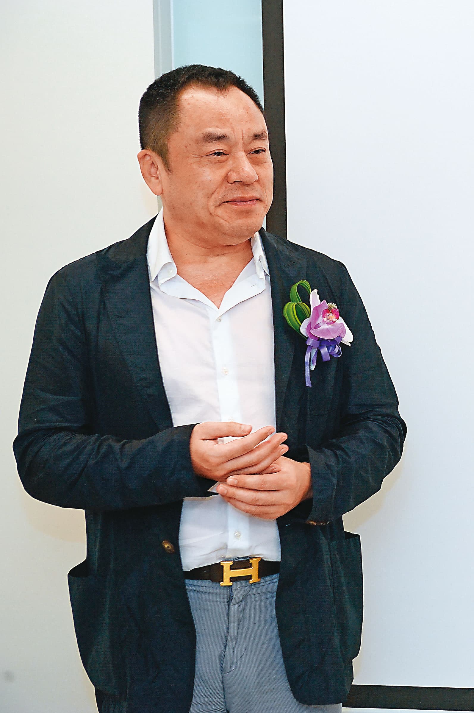 殯葬天王龍巖總裁李世聰眼光精準，買賣彰銀大賺逾42億元。
