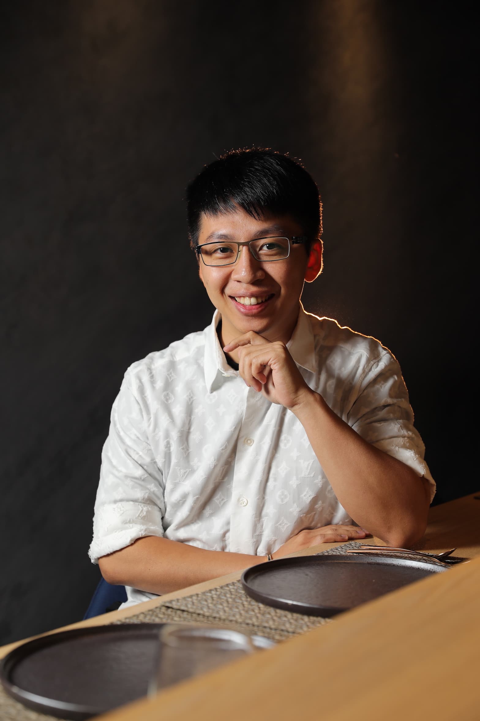 老闆Dennis本身是吃遍世界的饕客，喜歡有層次、有驚喜的料理。