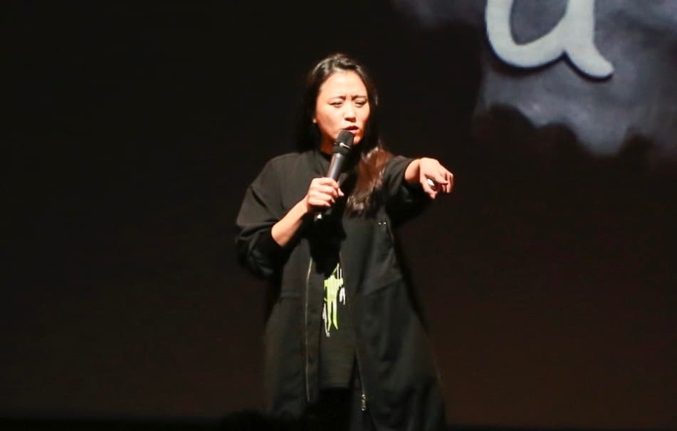 海裕芬在小鬼追思音樂會上表示，希望小鬼趕緊投胎當她的孩子。（滾石提供）