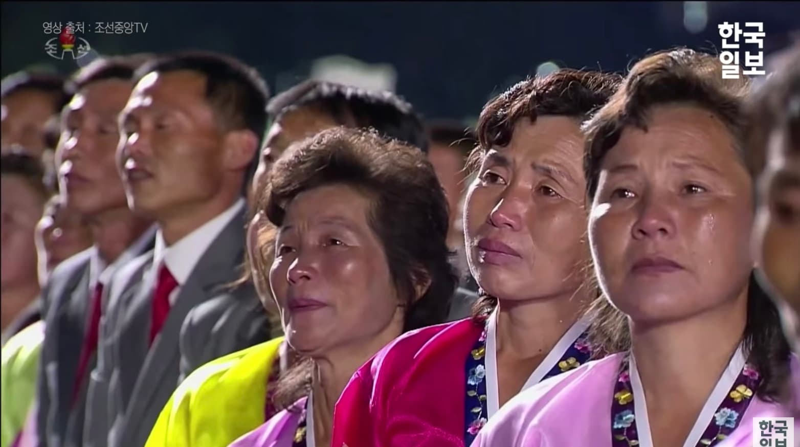 全體與會者在聆聽金正恩演說的過程中，感動到不斷流淚。（翻攝自《韓國日報》YouTube）