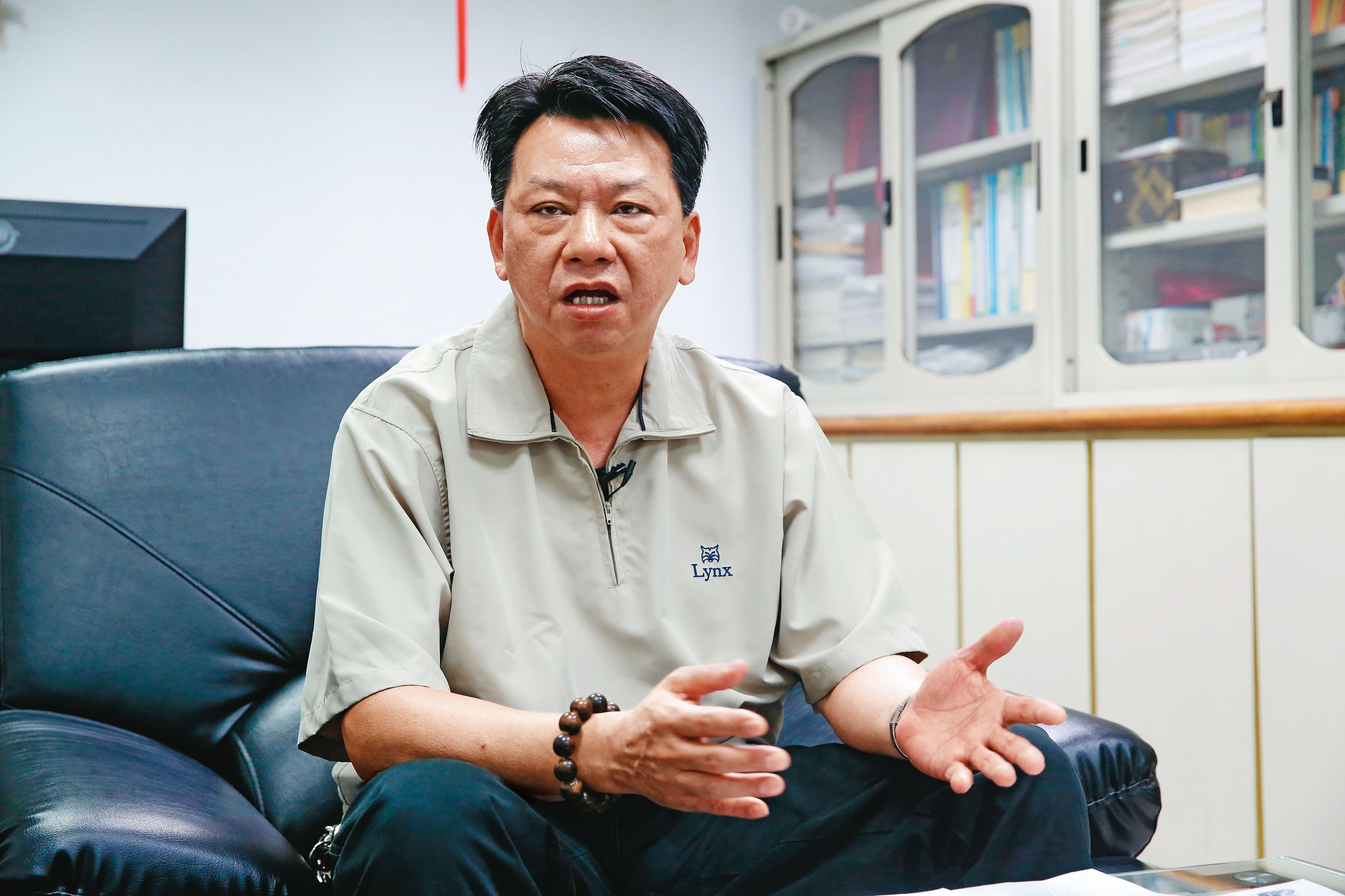 新北市警局板橋分局偵查隊小隊長陳俊傑，對綁匪的強大火力印象深刻。