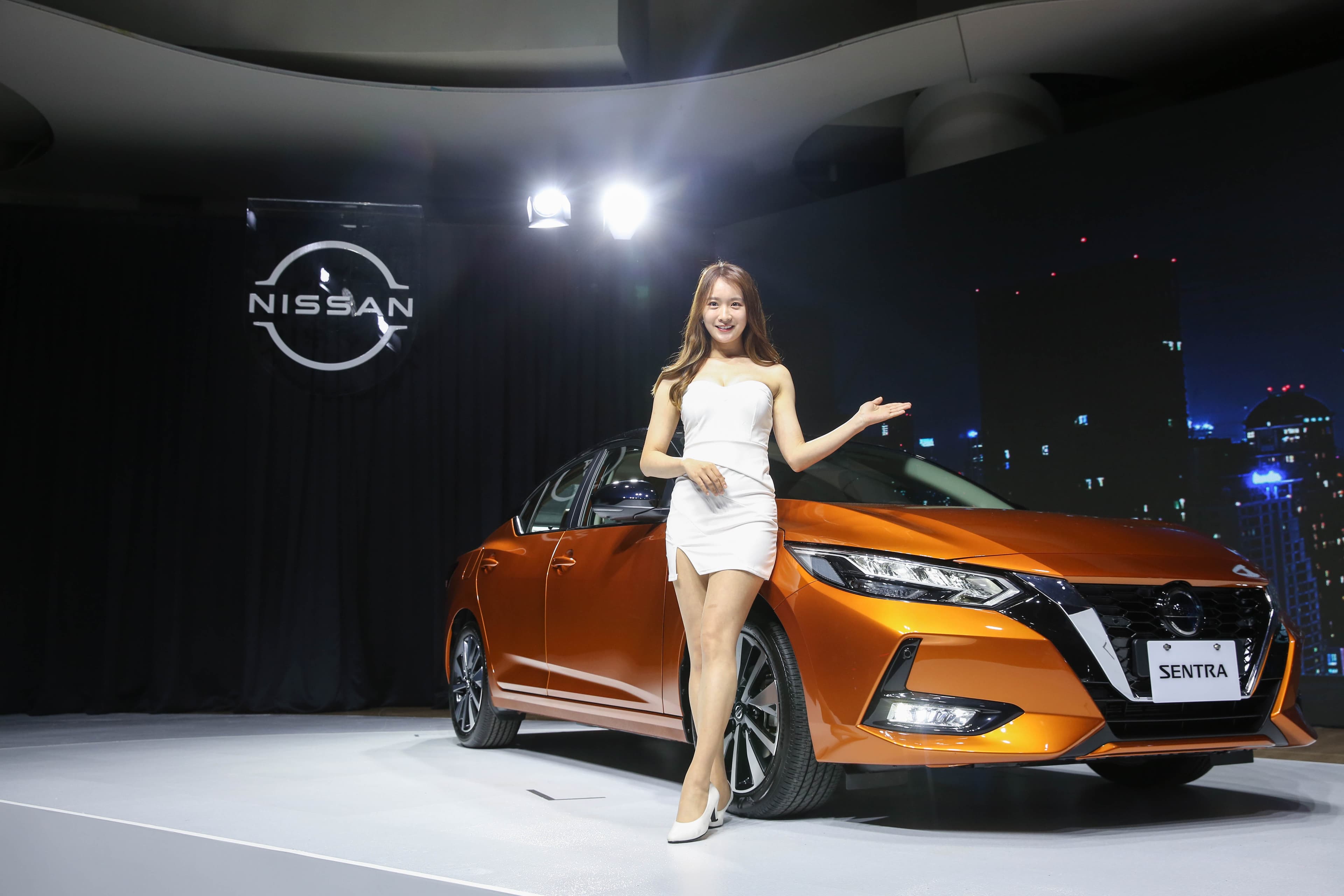 裕日車旗下的大改款中型房車「SENTRA」上市首月表現不俗。