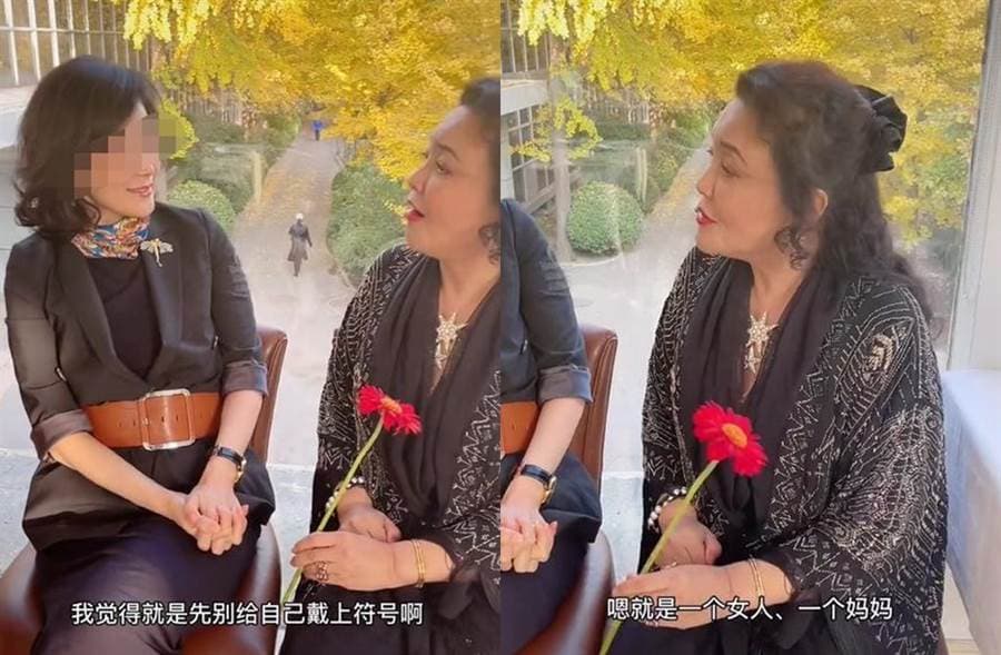 張蘭跟一群貴婦聊天，談到自己與媳婦的相處之道。（翻攝微博）