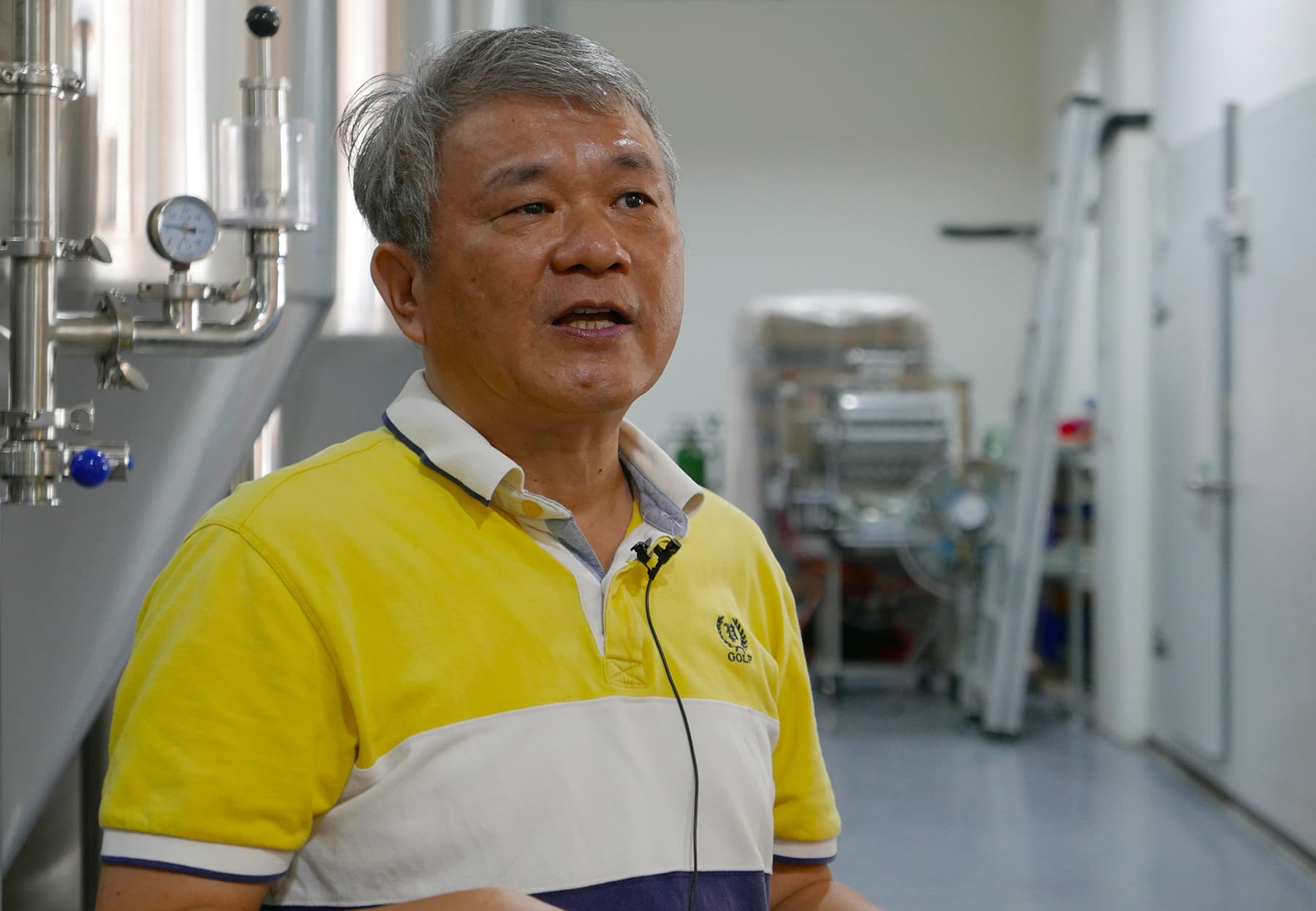 滴酒不沾的酒廠主人曾貽連，48歲時為了圓夢，從報業轉戰酒業。