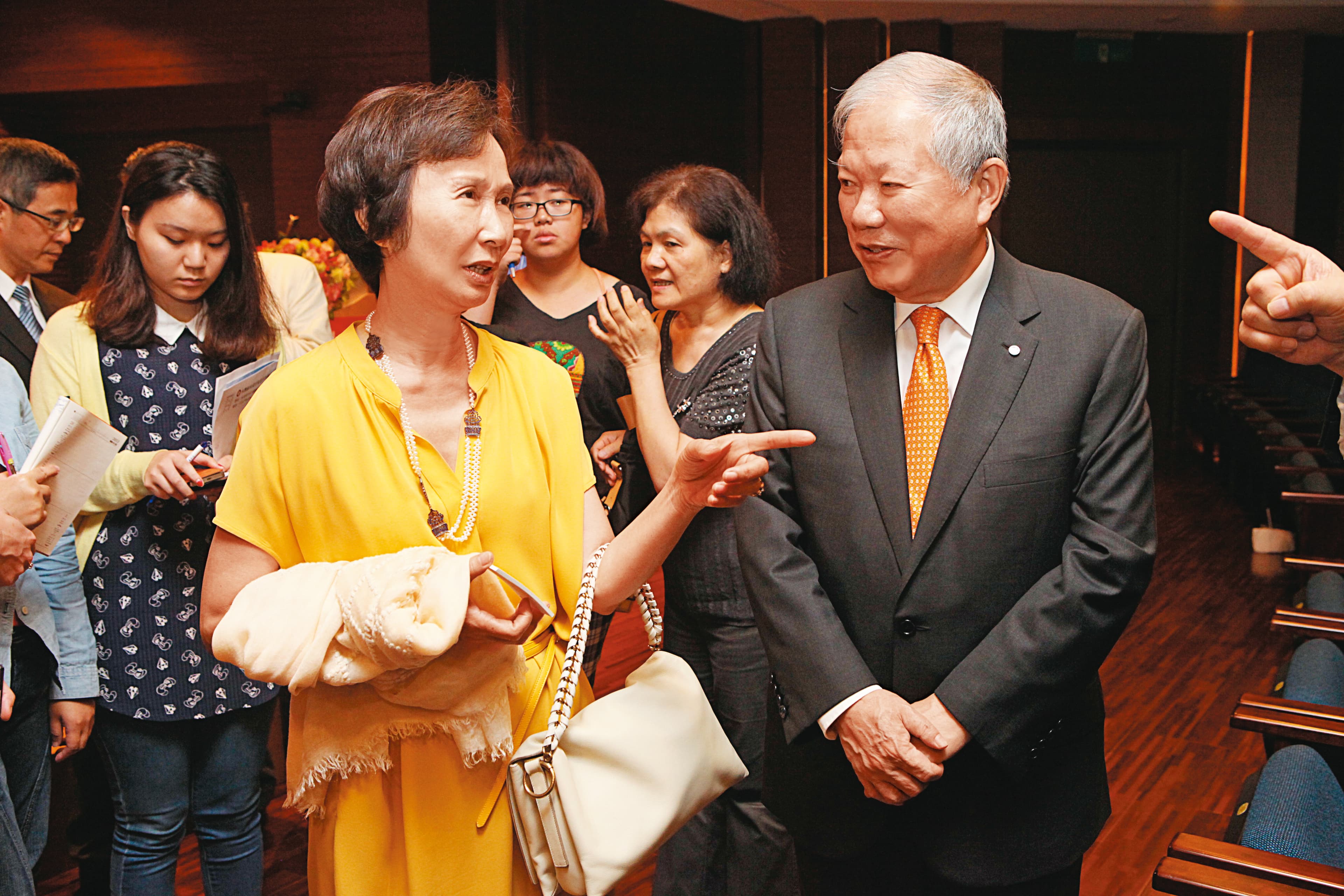 何壽川和張杏如夫妻鶼鰈情深，張杏如最擔心何壽川的身體能否負荷進看守所羈押的日子。