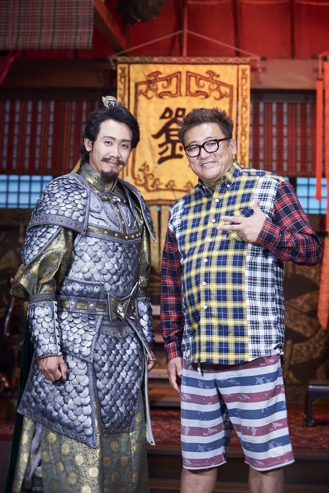 大泉洋（左）多年前就接到福田雄一導演的邀約演劉備。（翻攝自cinema cafe）