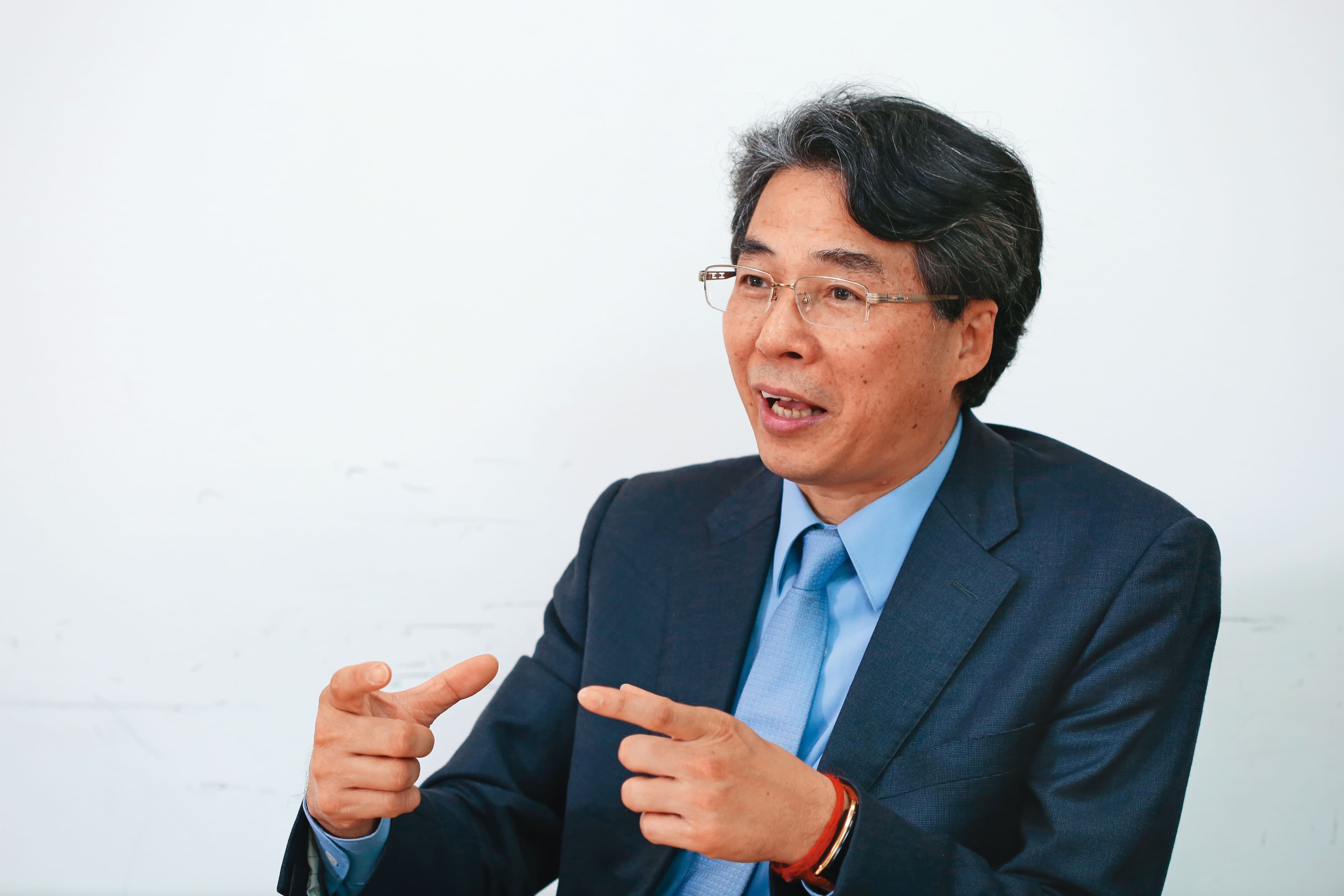 捷安達保經董事長吳鴻麟表示，高齡者有長壽、投資、通膨等風險。