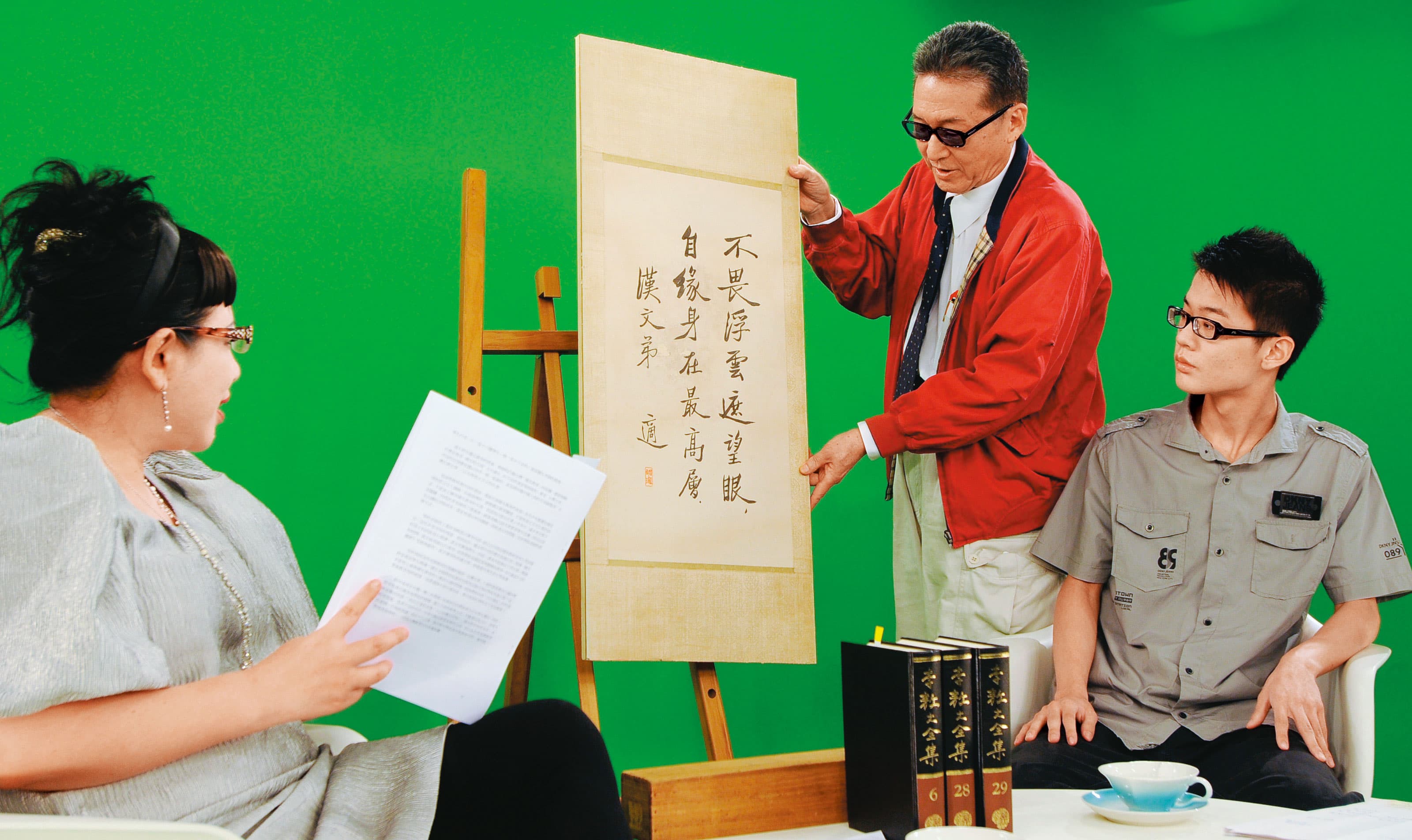 李敖（左）與李戡（右）父子2010年一同接受電視節目訪談。（聯合知識庫）
