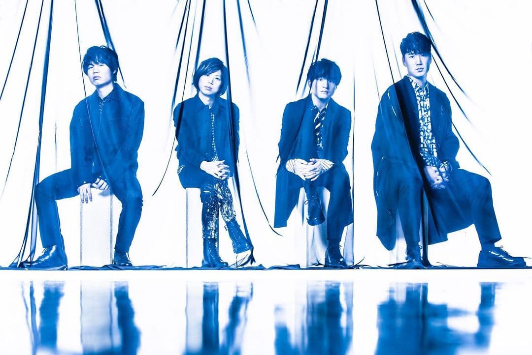 「Official髭男dism」替日劇《戀愛可以持續到天長地久》演唱的主題曲《I LOVE...》串流播放次數突破兩億，今年將再次登上紅白歌唱大賽。（翻攝自「Official髭男dism」官方Instagram）