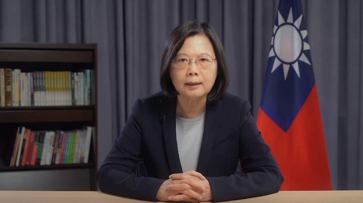 蔡總統指出，兩岸應設法和平共存，而台灣會堅決捍衛自由的生活方式。（翻攝自總統府官網）