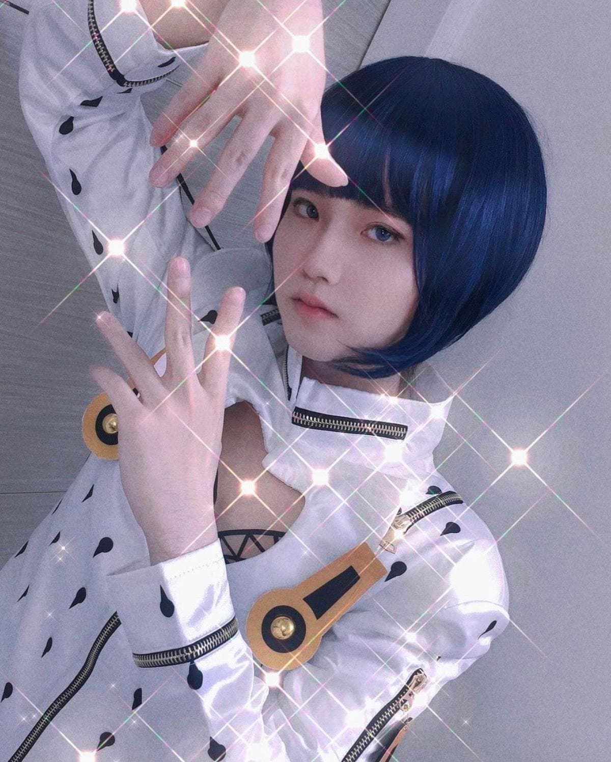 持修cosplay動漫人物，五官秀氣，讓粉絲為之瘋狂。（翻攝自持修IG）