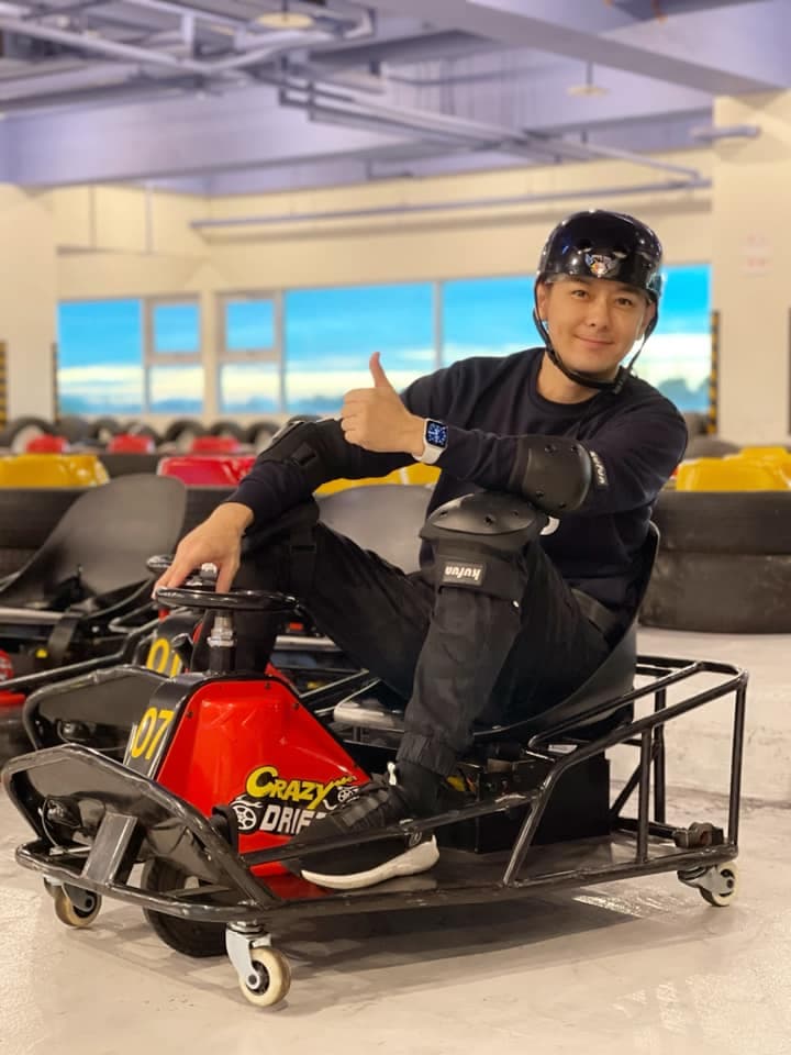林志穎愛玩車，他貼出什麼豪車也不會太令人意外。（翻攝自林志穎臉書）