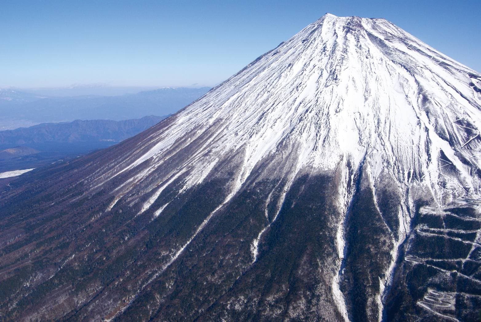 華航空中女王747-400客機的空中告別秀將在帶旅客飛越日本富士山。（KKday提供）