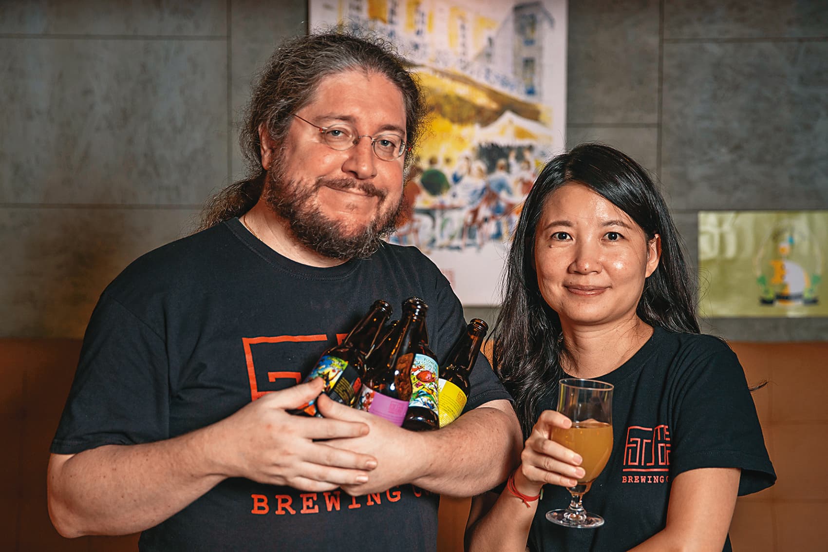 Cyril（左）與太太Claire在法國相遇，也因此愛上台灣，在台灣創立了「福爾摩沙精釀」。