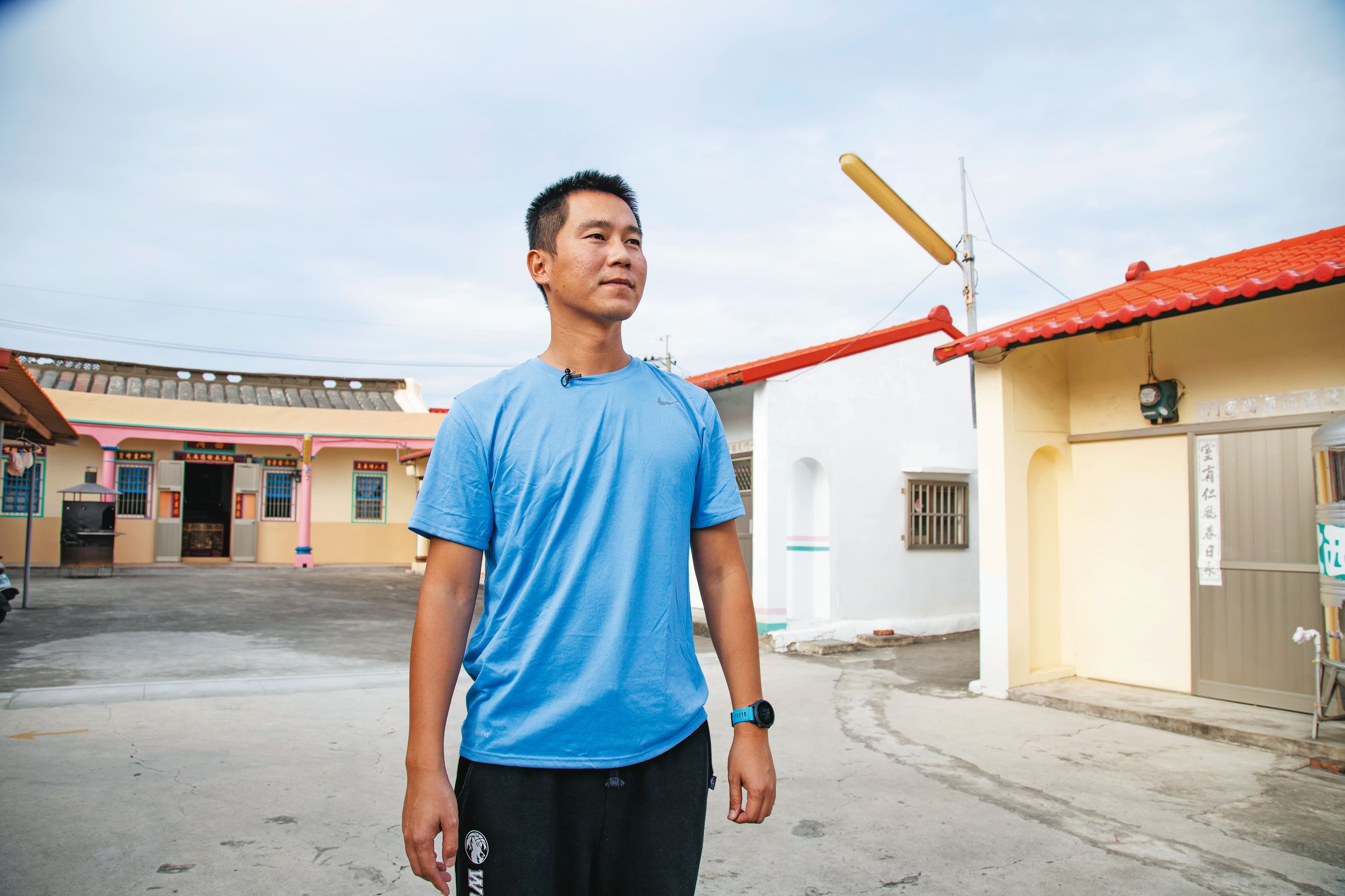 第一次見到林家宇（圖）時，林進龍正因高血壓住院。那天他代替父親回小琉球花矸村老家辦事。