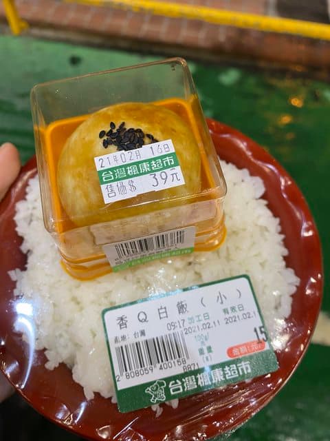 網友PO文分享自己的孤單年夜飯，讓網友不忍心「噓」他。（翻攝自PTT）