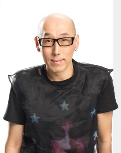 張學潤爆料曾合作一名女星對方都不沖水，結果原因藏洋蔥。（翻攝自張學潤臉書）