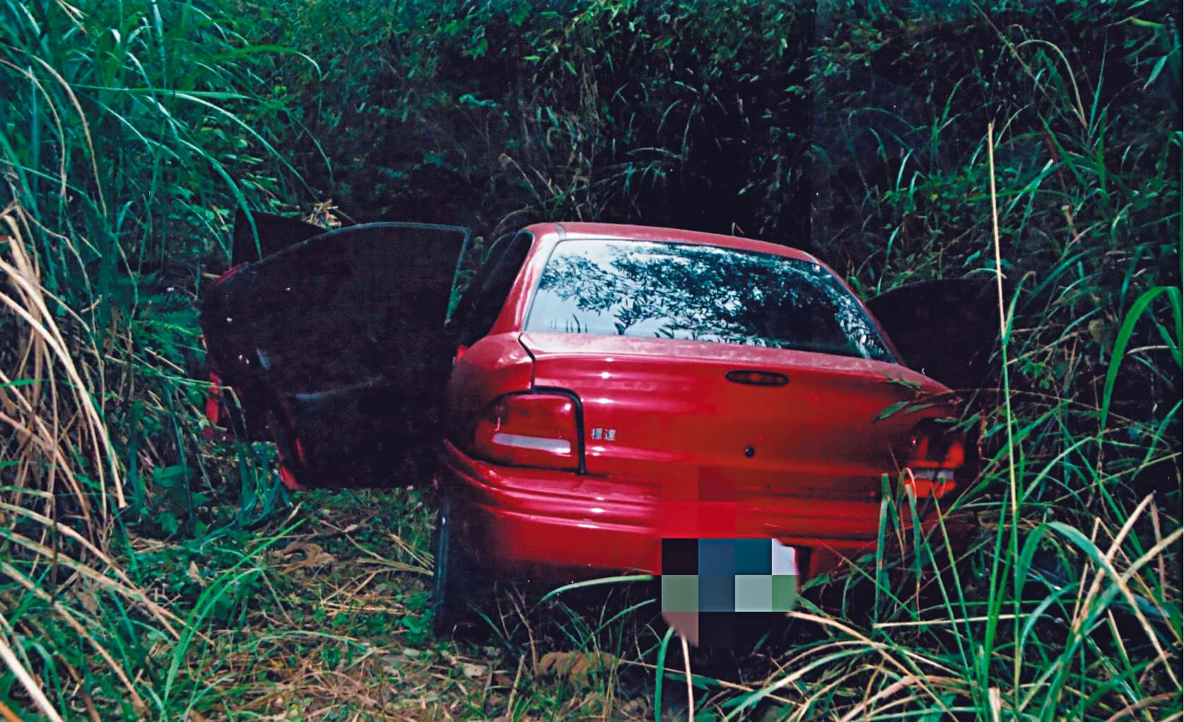 溫男開著L女的車，將她載至苗栗銅鑼山區性侵殺害。