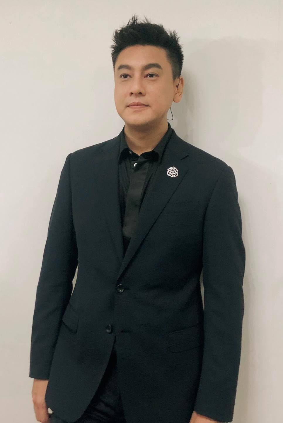 朱孝天因為罹患罕見疾病，所以和太太結婚多年都還沒有生小孩計畫。（翻攝自朱孝天臉書）