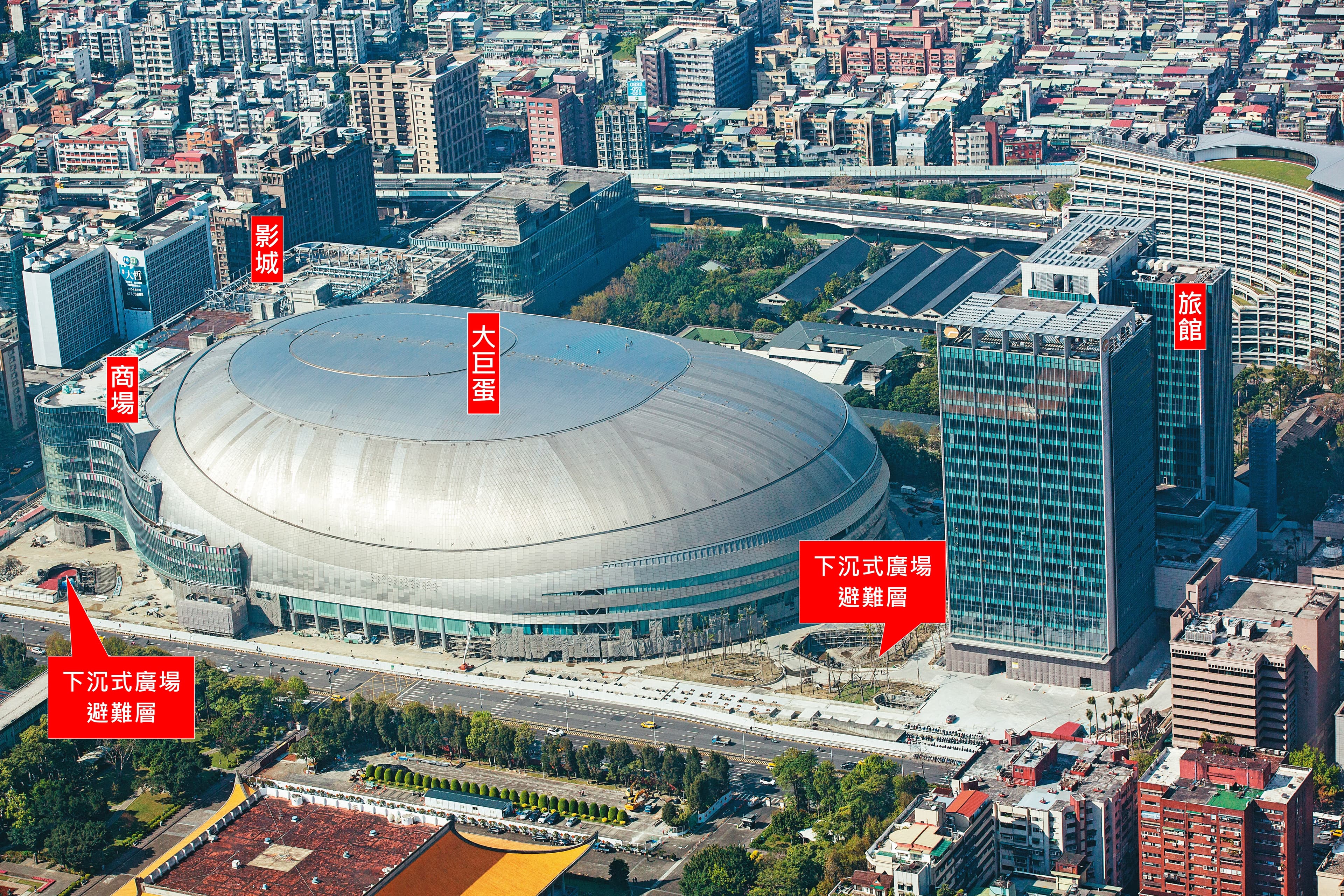 大巨蛋園區基地近10.2公頃，位於北市精華區，巨蛋周邊4大附屬設施，未來將成為經營團隊獲利主要來源。