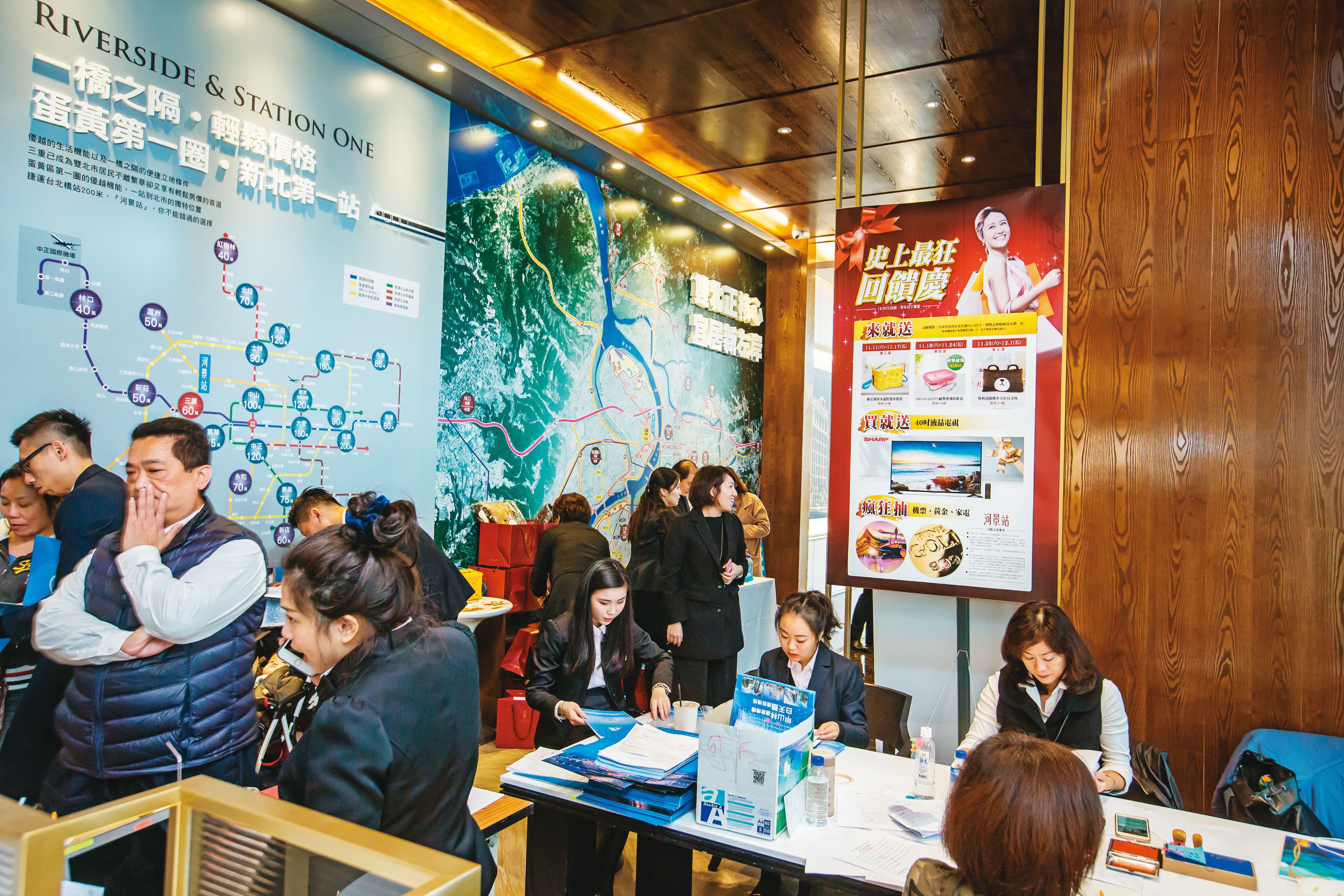 全台房市火熱，建案百花齊放，沒想到卻遇上缺工潮，讓建商有苦難言。