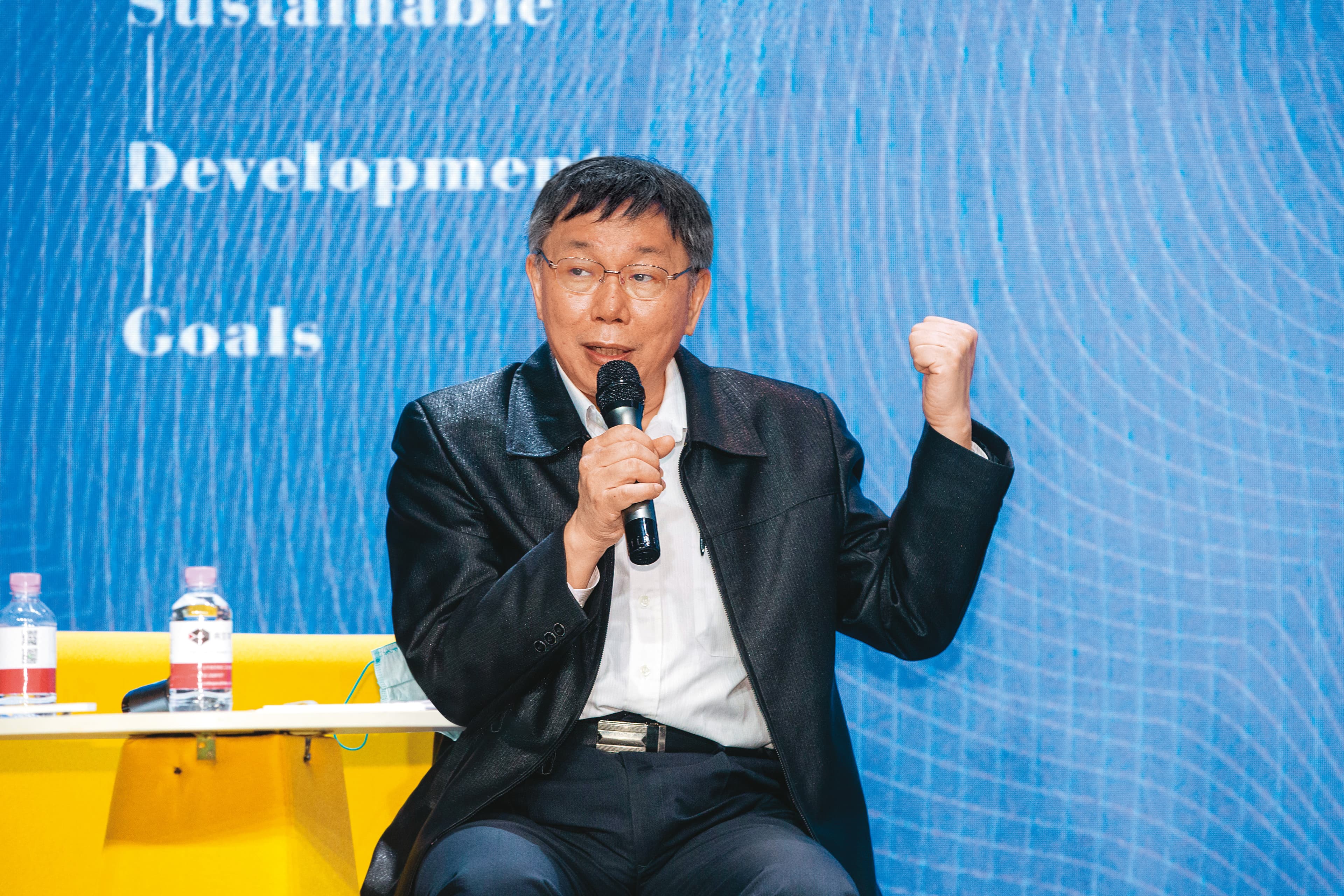 柯文哲近日與江啟臣合體，在國民黨內引發藍白合風波，但背後有本土藍串聯柯替將江攻大位的盤算。