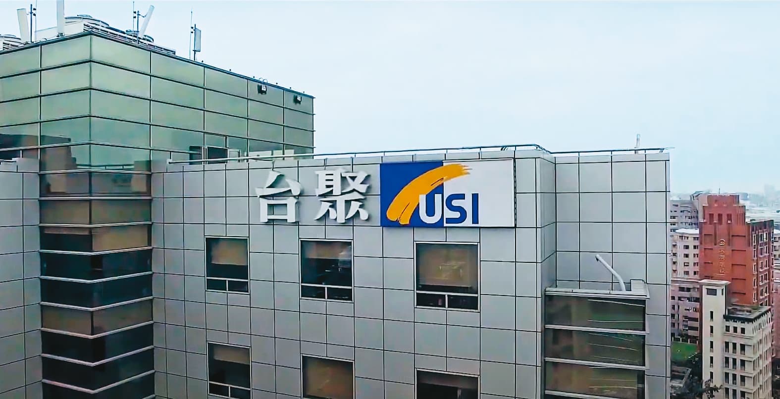 台聚集團第二代長子吳亦猛為鼎泰豐第二大股東，該集團有5家上市櫃公司，總市值達713億元。（翻攝台聚官網）
