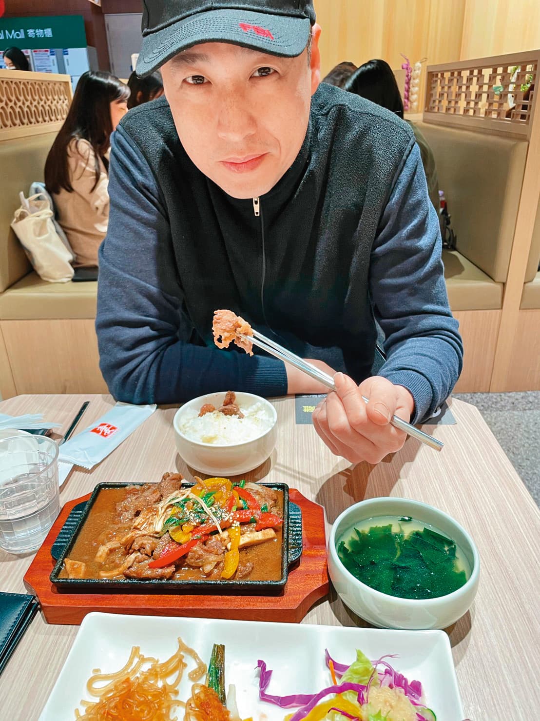 周先生　台北